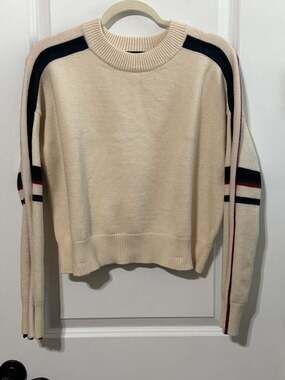 Kindle Women's Striped Crewneck Sweater Cream Size Small